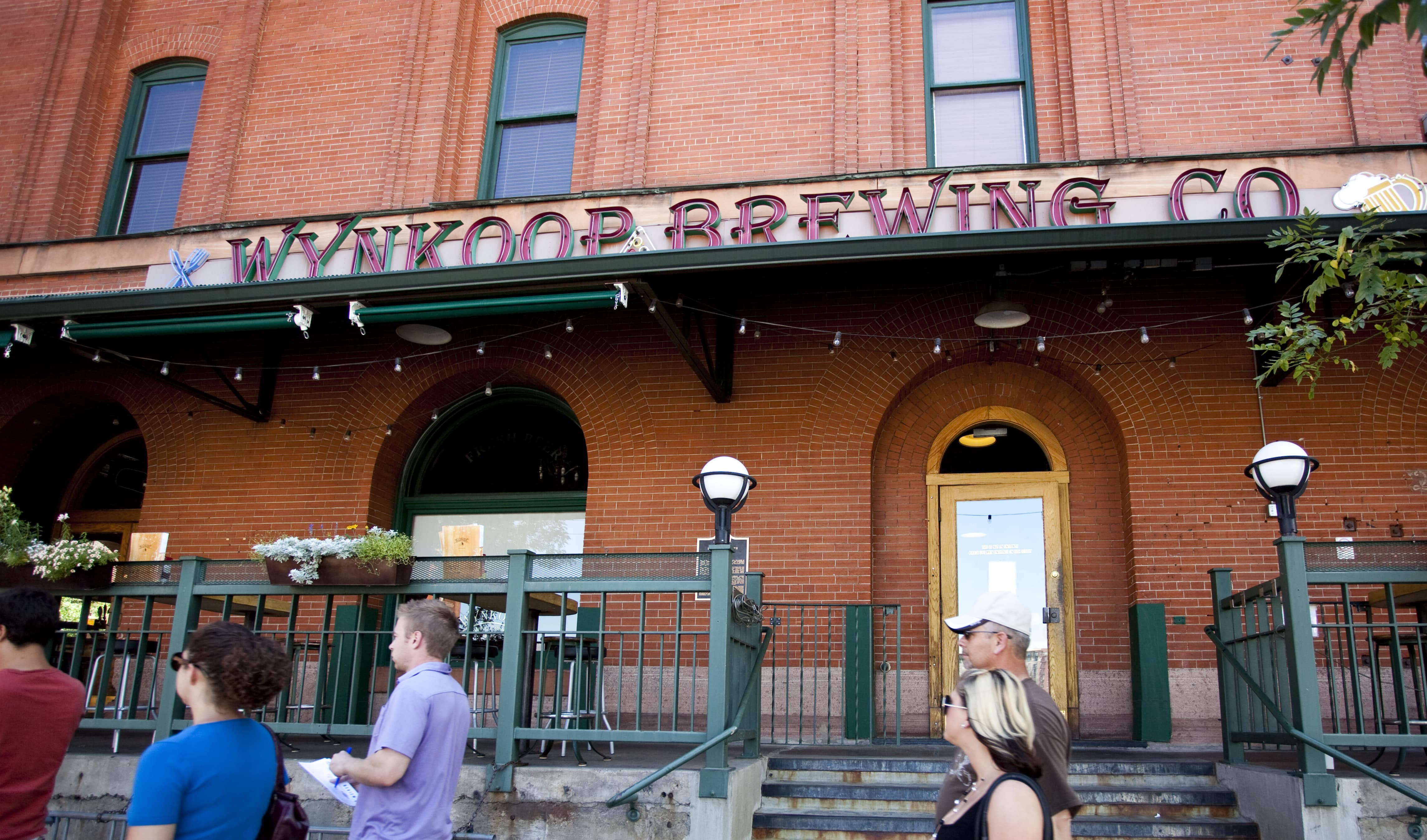 LoDo Craft Beer Tour | a Walking Tour by Denver Microbrew Tour